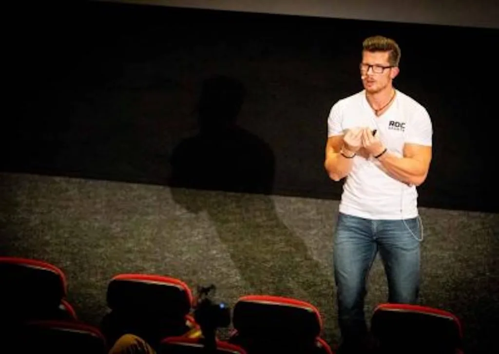 Chris The ROC Rohrhofer - ROC-Sports - Buchen für Vorträge, Keynotes und Events (c) Hannes Ecker